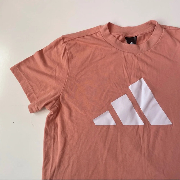ADIDAS Future Icons Logo Graphic Tee in Ambient Blush Casual Workout Top - Picture 8 of 13